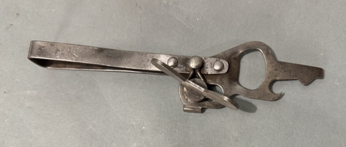 The Quintuplet Vintage Kitchen Collectable Mechanical Can Opener - Picture 1 of 6