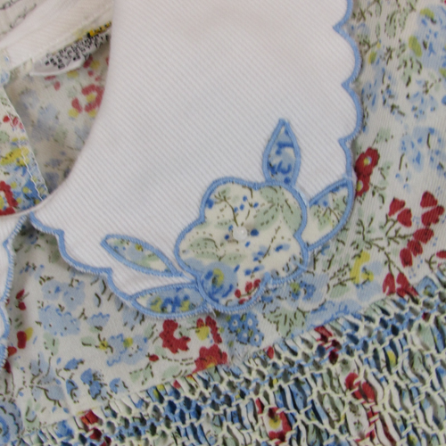 VINTAGE Chica Loo of London Mädchen Stich gesmokt blau weiß Blumen Kleid 5/6 - Bild 3 von 8