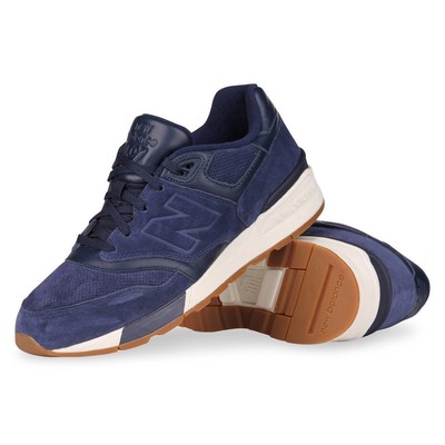 new balance men's fashion sneakers