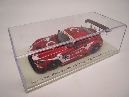 SPARK S6300 Mercedes AMG GT3 (Yoluc/Güven) "2019" Winner Cup Bahrein 1:43 EMBALAJE ORIGINAL - Imagen 8 de 12
