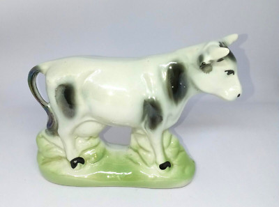 Gift 50 Cow Figurine Porcelain Made in Brazil Ranch Farm Countryside Decor