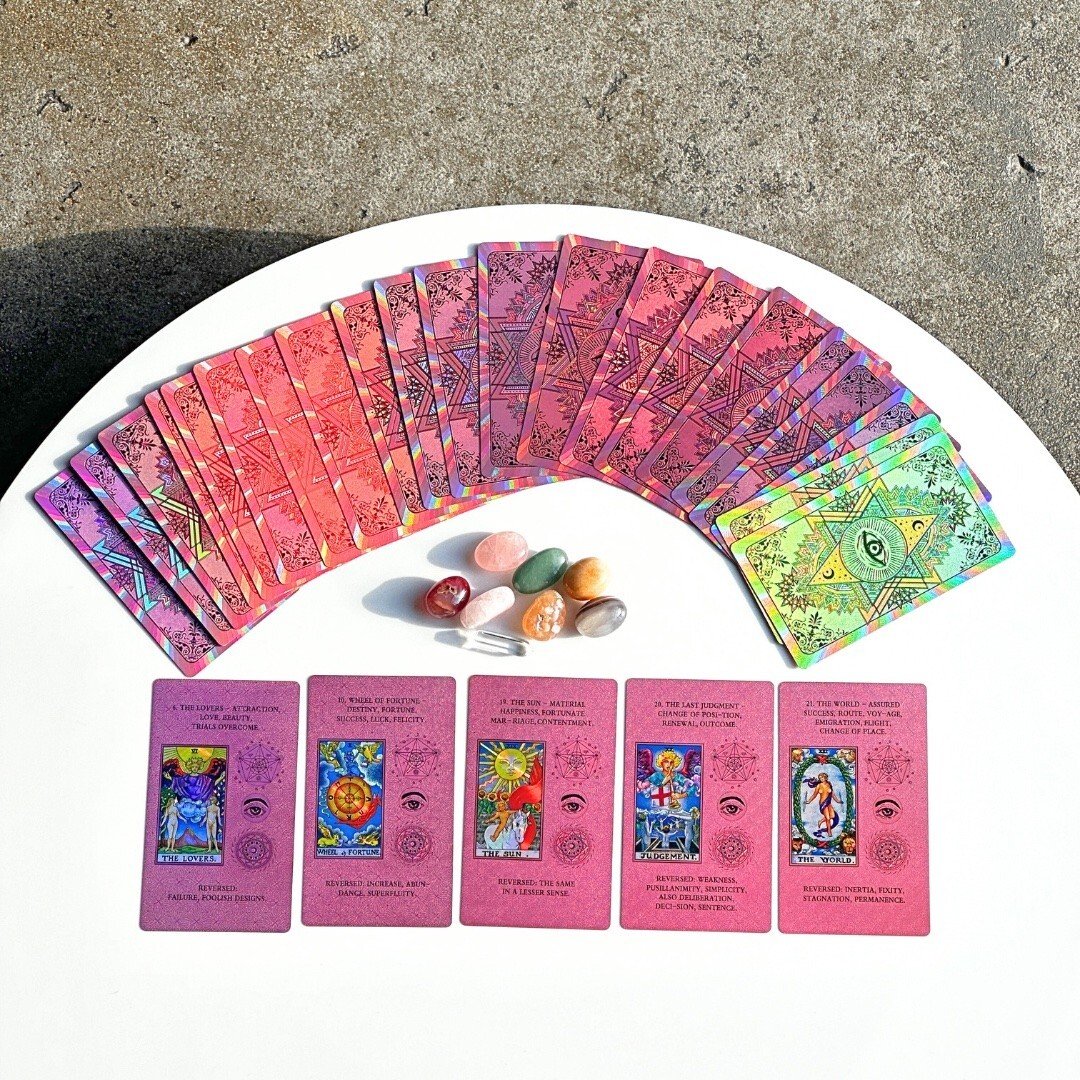 holographic oracle cards Luxury Pink Holographic Tarot Bundle 78 Card Deluxe Deck, Velvet Mat &  Crystals