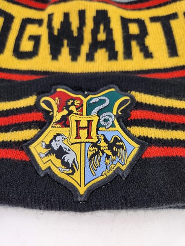 Harry Potter Hogwarts School House Crest Knit Beanie Hat Cap Gryffindor Colors - Picture 2 of 7