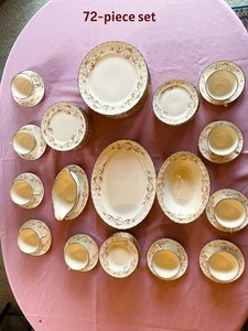 Vintage (~1930-1940) Pope-Gosser 72-pc china set (rose floral & gold trim)