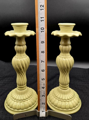 Par (2) Candelabros Department 56 Seafoam Cerámica Verde Menta Ornamentados - Imagen 8 de 9