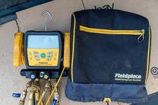 Fieldpiece SM480V Wireless Refrigerant 4-port Manifold with Clamps & Hoses