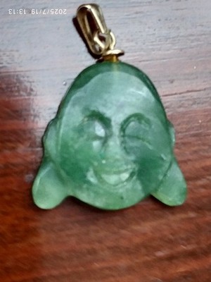 VINTAGE ANHÄNGER BUDDHA KOPF LÄCHELND JADE ODER JADEIT 