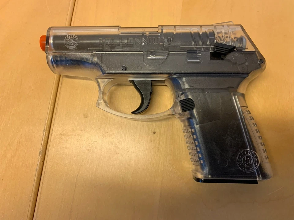 Pistola de Airsoft Taurus Millennium PT-111 ¡Revista Plus!  ¡La primavera funciona muy bien! L@@K! Foto 4 de 4