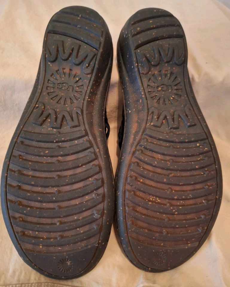 Sandalias de cuero Ugg Keala Huarache sin cordones negras talla 10 Foto 2 de 4