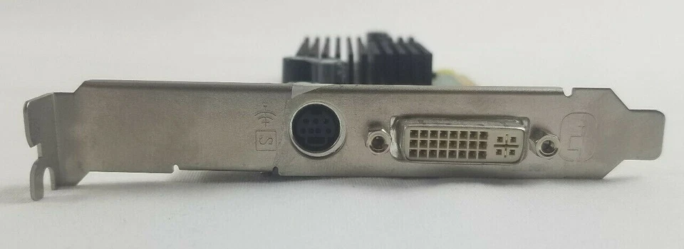 Dell 0J3887 J3887 ATI Radeon X300 109-A26000-00 S-Video DVI PCI-e Video Card - Image 3 of 3