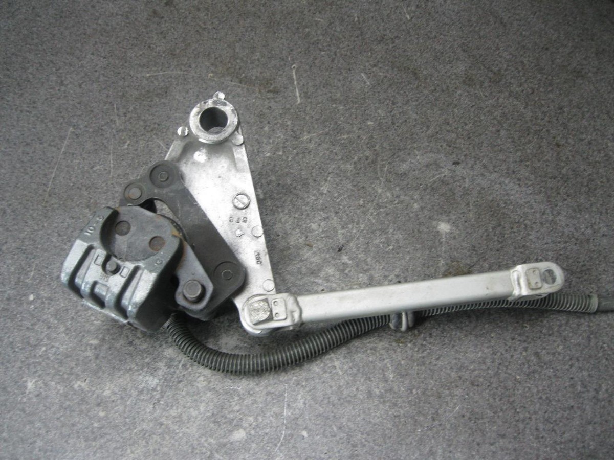 Rira&noa　0906 1996 Kawasaki Ninja ZX6 ZX600E REAR BRAKE CALIPER | eBay