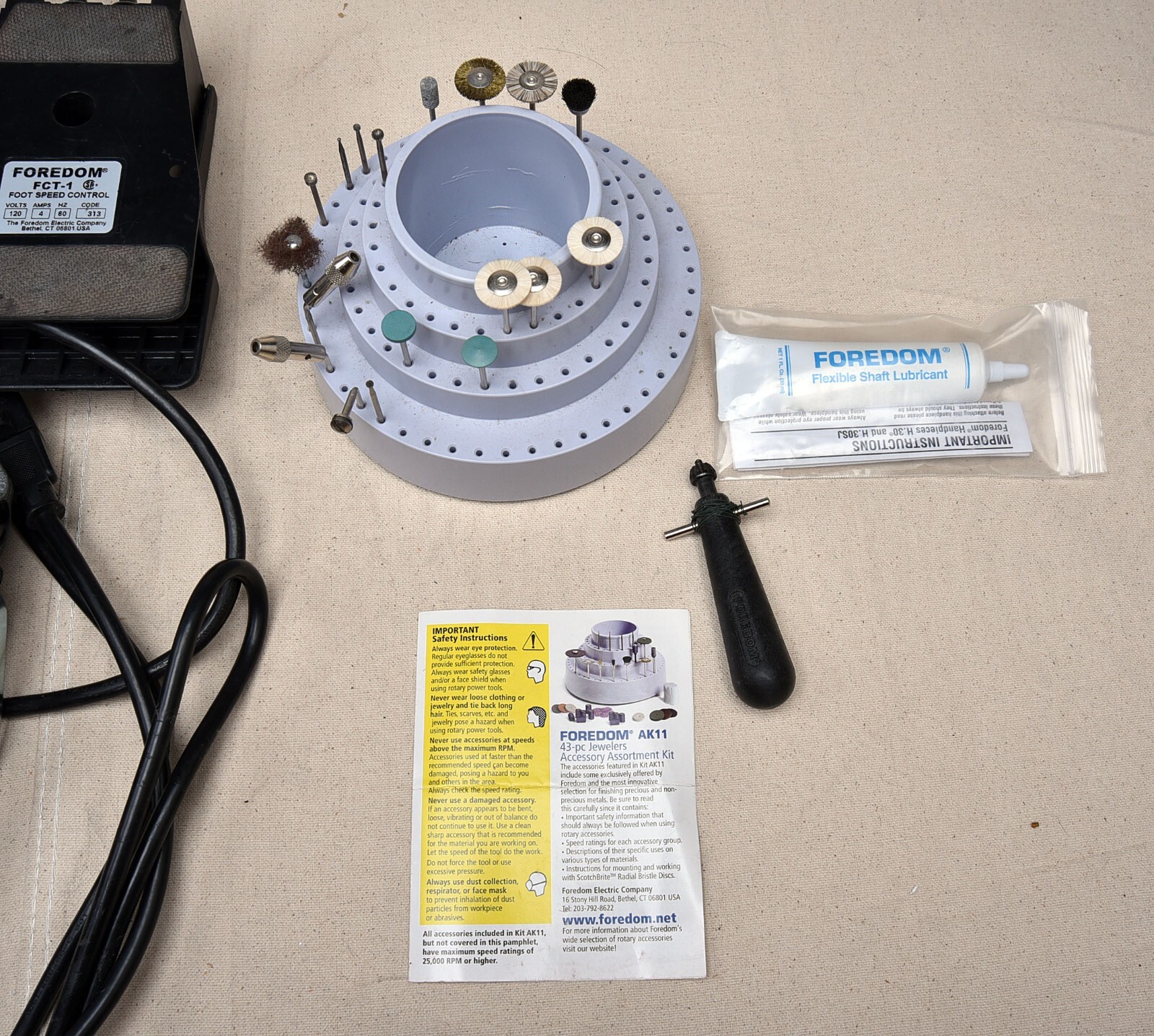 Foredom SR Flex Shaft Rotary Tool Kit w/Foot Pedal eBay