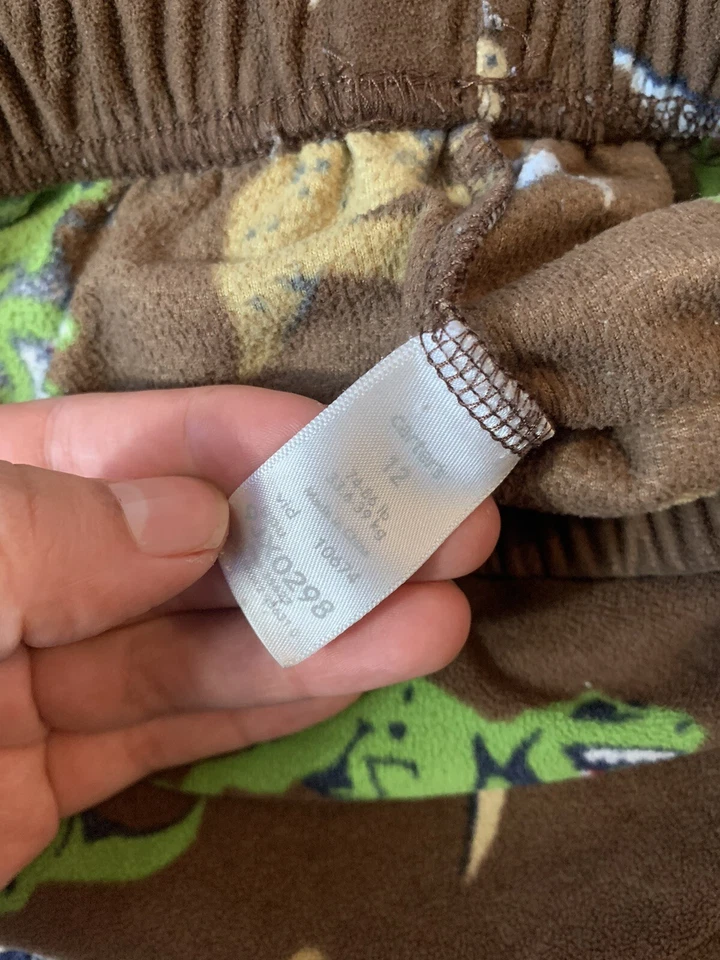 JUEGO PIJAMA ESTAMPADO DINOSAURIOS MARRÓN CARTER'S NIÑOS TALLA 12 Foto 3 de 4