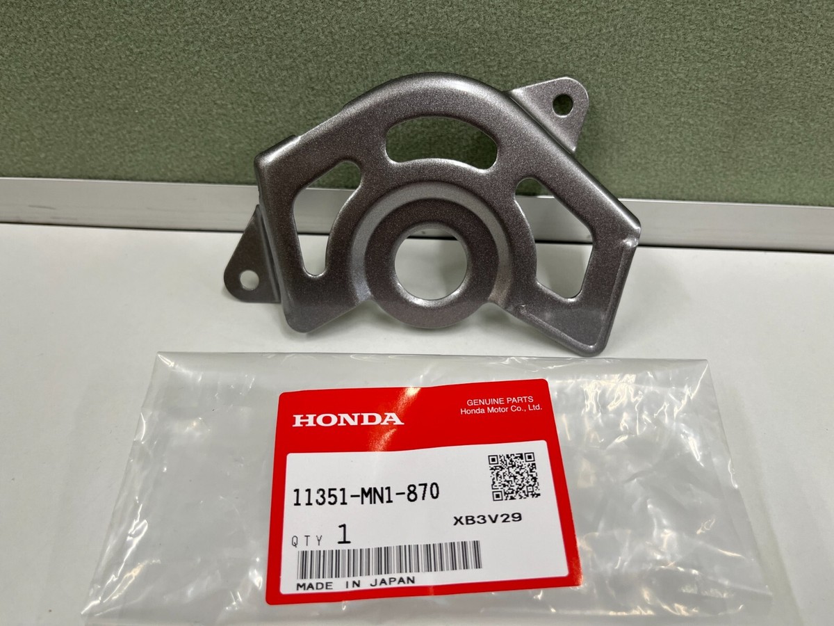 HONDA XR600R 90-2000 COVER DRIVE SPROCKET 11351-MN1-870 left | eBay