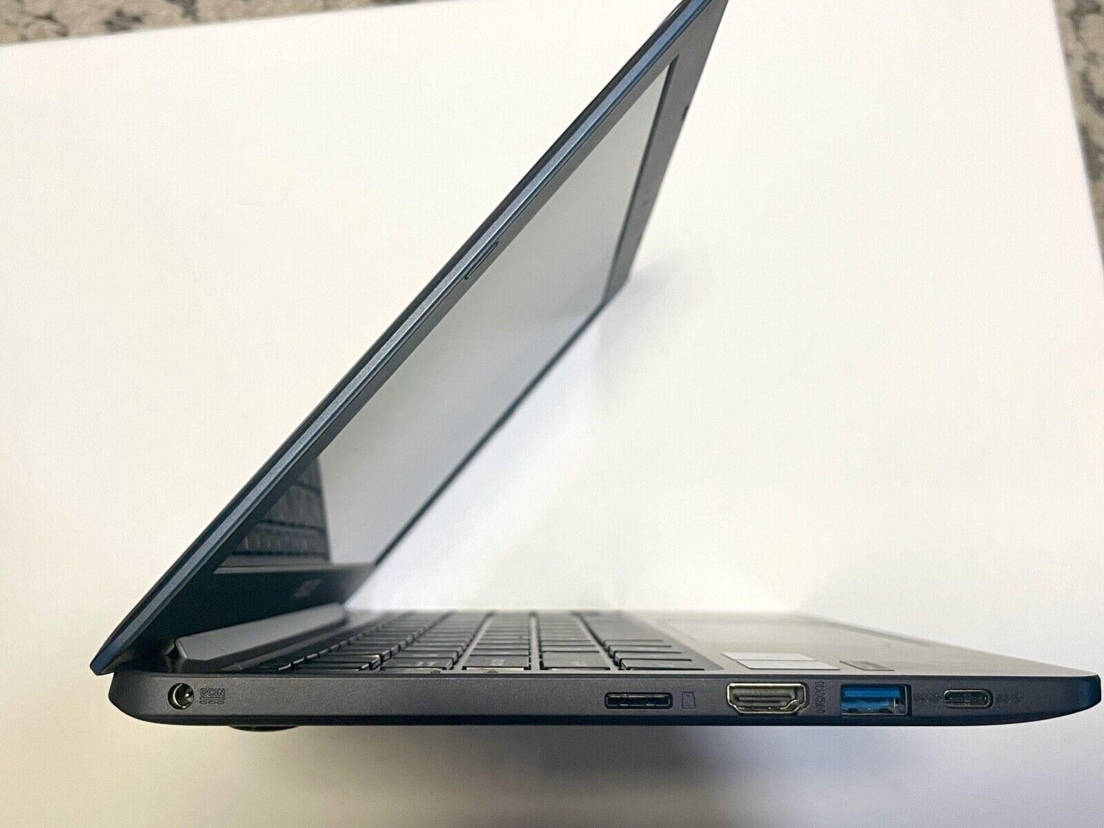 ASUS E203N 11.6 inch Laptop - Blue