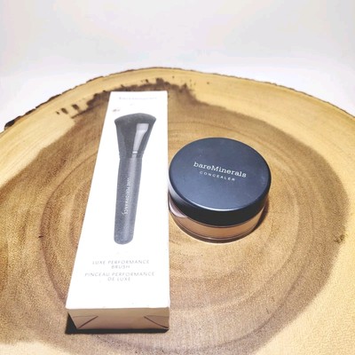 bareMinerals Multi-Tasking Concealer (honey bisque) & Luxe Performance Brush
