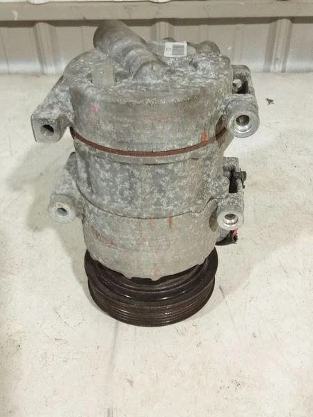 2010-2016 Kia Sportage Air Conditioning A/C AC Compressor Assembly OEM - Image 2 of 4