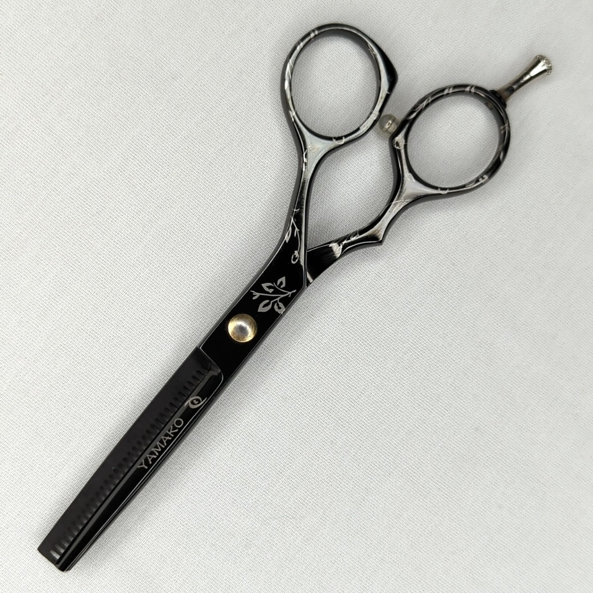 Yamako Japanese Steel hairdressing shears 6 inches Amazon.com : Hair Scissor 6 inch Japanese Steel | Convex  main image 4