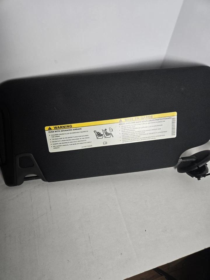 2011-2022 Chrysler 300 Sun Visors BLACK OEM Pair Passenger Driver (See Discrip) - Image 4 of 4