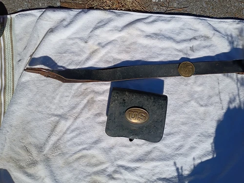 US Civil War Union Infantry Leather Cartridge Box (pretty sure 60s reproduction)