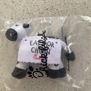 Chick-Fil-A Plush Cow Toy Eat More Chicken Mor Chikin Advertisement 6” New 2020