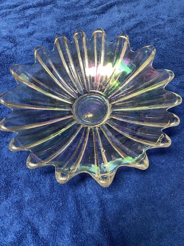 Bellissimo piatto da portata vintage in vetro trasparente carnevale Sunburst - Foto 1 di 5