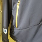 Picture 3 of 15