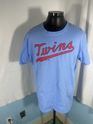 USA製 Twins ASTUDILLO ミネソタツインズ ベースボールシャツ Williams Astudillo Minnesota Twins T-Shirt Shirsey Adult XL