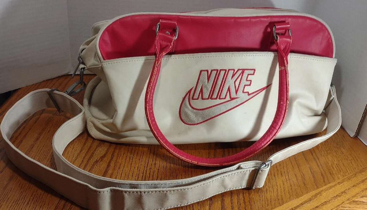 Buy Nike Basic Wallet Purse Online India | Ubuy