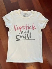 Donald Robertson for Junk Food "Lipstick and Chill" T-shirt XS