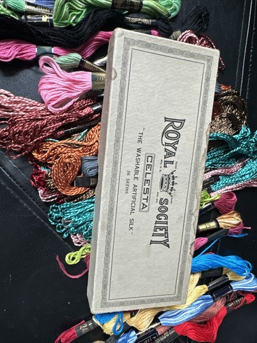 LOT ROYAL SOCIETY J&P COATS CLARK PERI-LUSTA EMBROIDERY FLOSS THREAD WITH BOX 45 - Picture 6 of 6