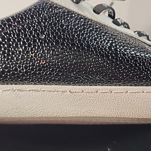 Women's Size 11 VINTAGE HAVANA Bianca Sneaker EU 41.5 | Black Pebbled + Gold - Picture 15 of 16