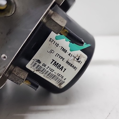 57110TM8A112 | 2010 - 2012 HONDA INSIGHT ANTILOCK BRAKE MODULATOR ASSEMBLY OEM - Picture 4 of 10