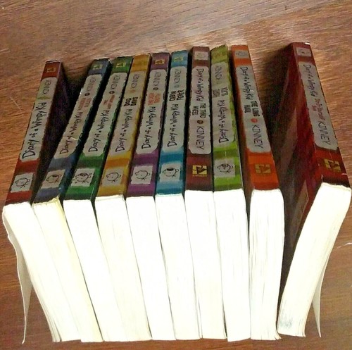 Diary of a Wimpy Kid SOFT COVER by Jeff Kinney: SELECT YOUR TITLE - Picture 3 of 12