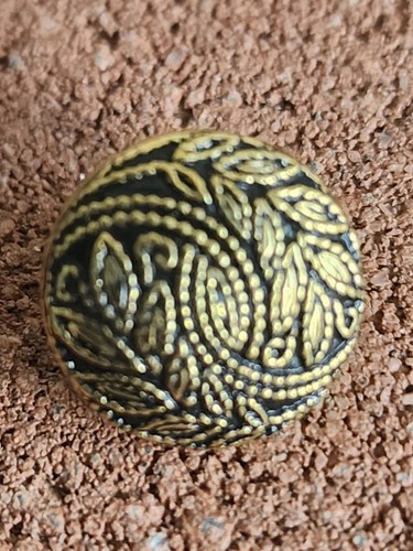 2 Antique Black & Gold Metal Buttons Foliage Collection. costume,Sewing, craft - Picture 7 of 12