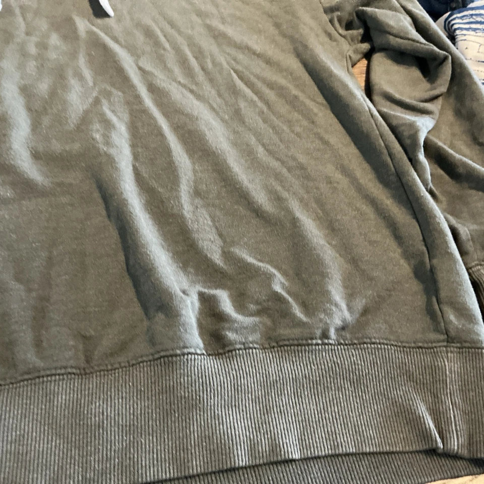 Pullover Buffalo David Bitton Para Hombres Manga Larga con Cordón Verde Sudadera con Capucha Mediana Foto 3 de 4