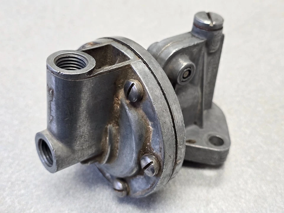 BONITO USADO ORIGINAL PORSCHE 356 PRE A BOMBA DE COMBUSTIBLE CARBURADOR ALEMÁN SOCIEDAD #3 Foto 2 de 4