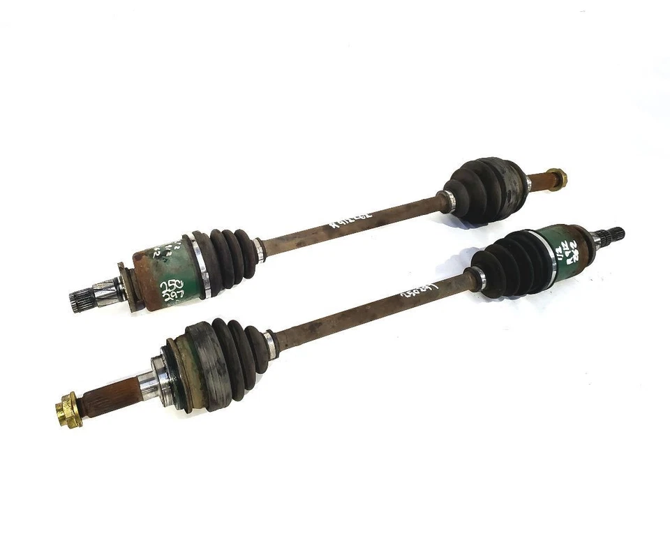 Пара задних осевых валов 1992 Subaru SVX от оригинального производителя  - Изображение 3 из 4