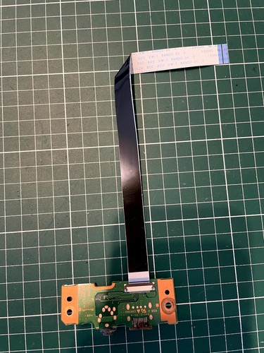 Toshiba Satellite Pro R50-B Laptop USB I/O Board Assembly with FFC - G64