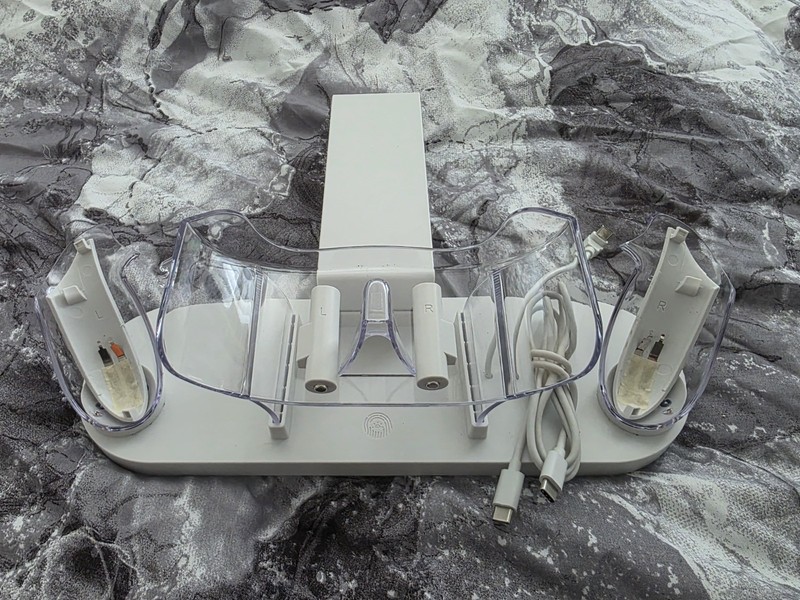Charging Dock for Meta Quest 3/3S, 18W Fast Charger with 2 Rechargeable Battery
