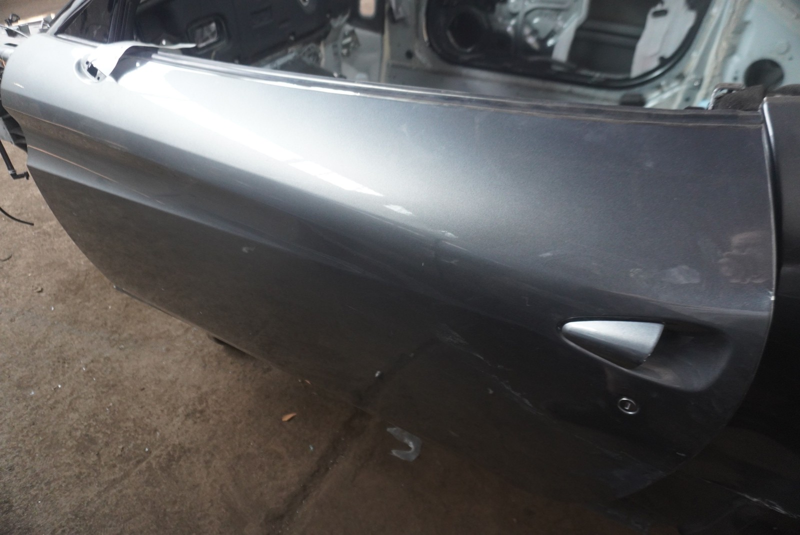 Ferrari California 2015-2018 Front Left Door framework P/N 85037111