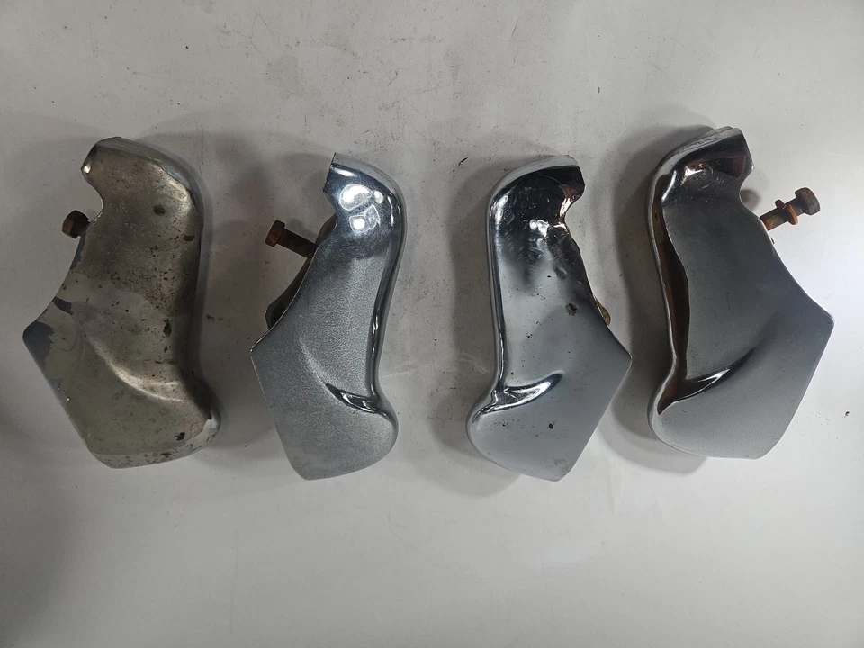 Protectores de parachoques delanteros cromados originales OEM 1954 Ford Fairlane ¡¡ENVÍO RÁPIDO GRATUITO!!! Foto 3 de 4