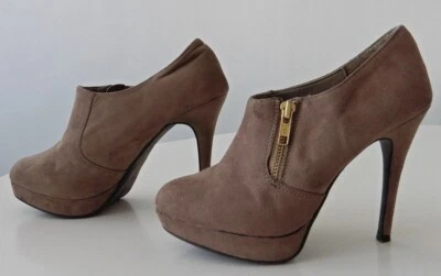 Chaussures escarpins compenses beige. New look. 38 - Photo 1/4