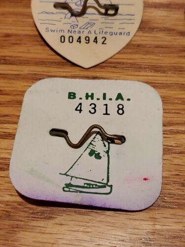 COLLECTION OF 28 NEWJERSEY BEACH BADGES POOL 1985-2021 LBI CAPE MAY BAY HEAD - Picture 10 of 11