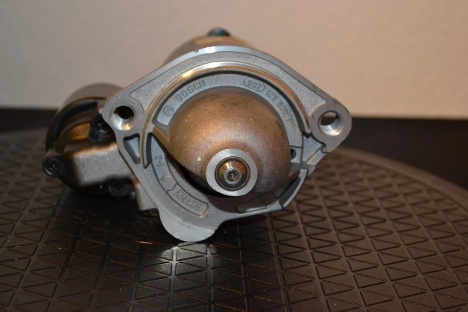 Arrancador Bosch 0986014630 12v 0,9kw Audi 80 1987 1,4l 1,6l Foto 3 de 4