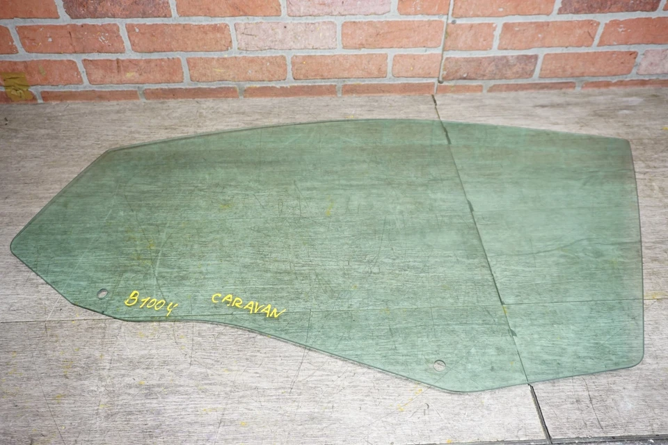 2010-2016 DODGE GRAND CARAVAN MINIVAN FRONT LEFT DRIVER DOOR WINDOW GLASS OEM - Image 3 of 4