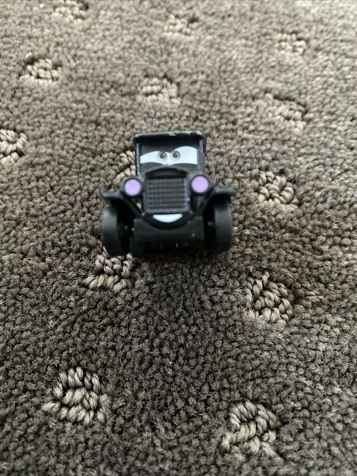 Picture 14 of 24