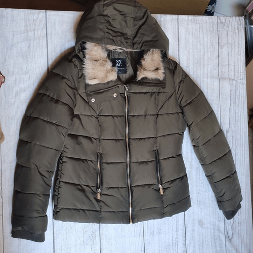 Women's New York & Company Quilted Puffer Jacket, Pockets, Hood size Large - Picture 9 of 10
