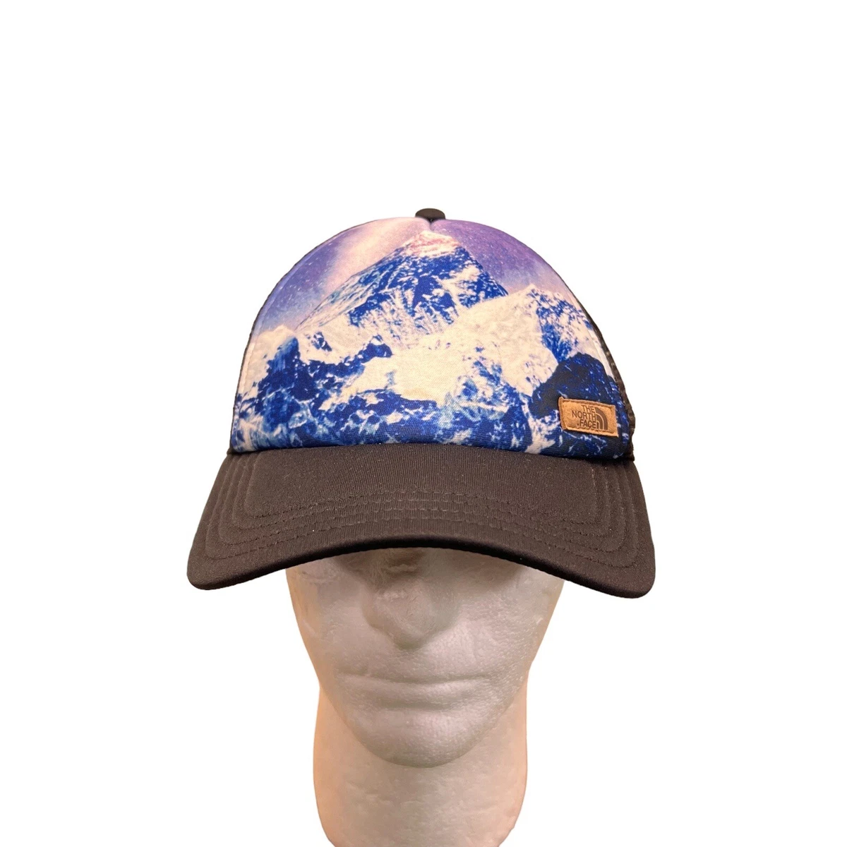 The north sale face photobomb hat