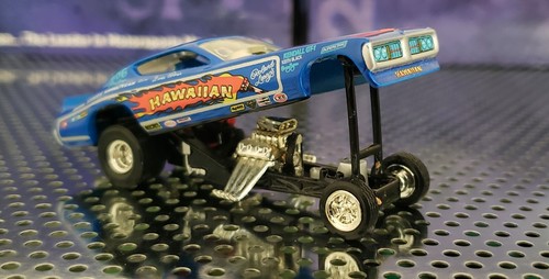 Hot Wheels Roland Leong's 'Hawaiian' 1973 Dodge Charger Funny Car - Loose 1/64th